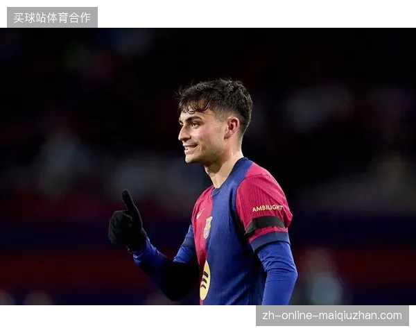 德拉富恩特盛赞中场配置世界最佳,强调将围绕佩德里构建传控核心 德拉富恩特盛赞中场配置世界最佳,强调将围绕佩德里构建传控核心